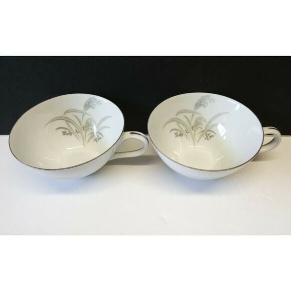 Set/2 Wentworth Silver Wheat Coffee Tea Cup platinum trim MCM Mid-Century - Picture 3 of 5